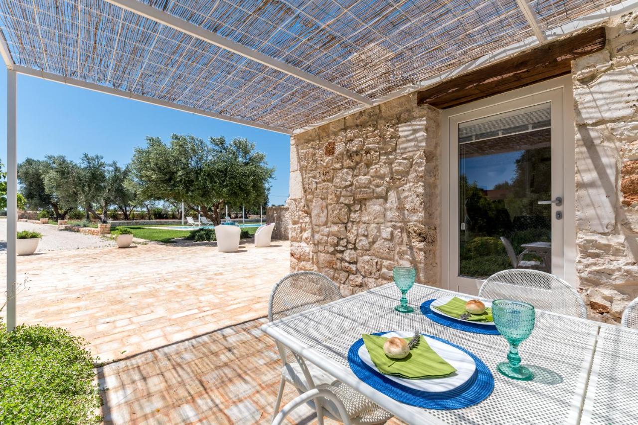 Trullo Zese Con Piscina Privata Villa San Michele Salentino Eksteriør bilde