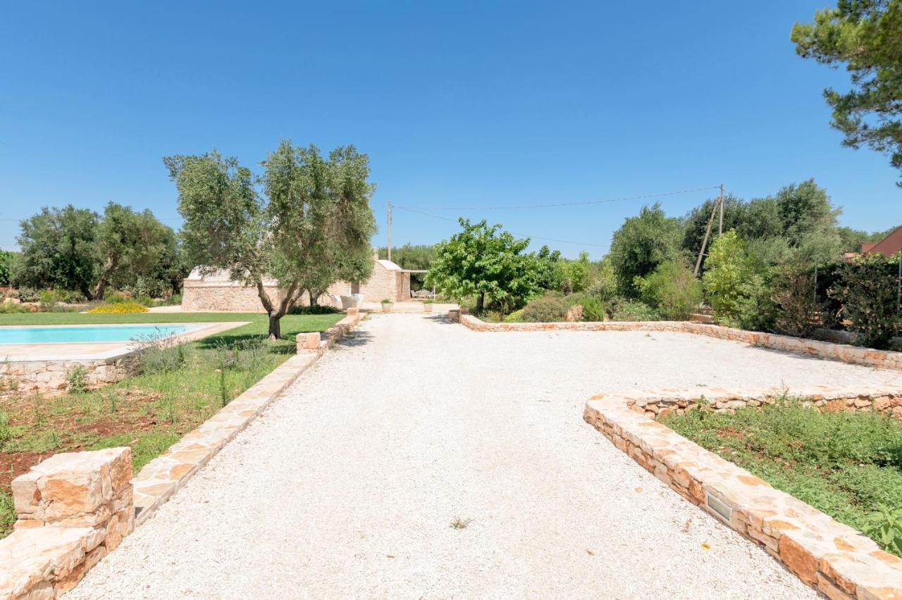 Trullo Zese Con Piscina Privata Villa San Michele Salentino Eksteriør bilde