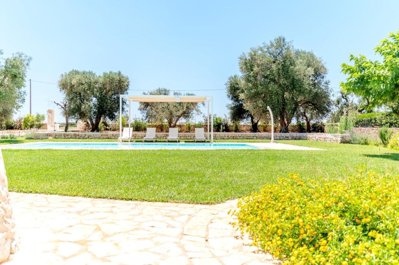 Trullo Zese Con Piscina Privata Villa San Michele Salentino Eksteriør bilde