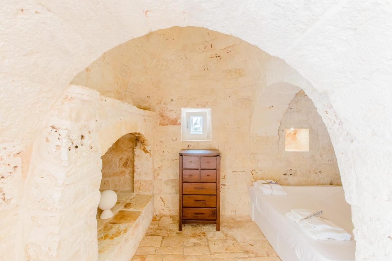 Trullo Zese Con Piscina Privata Villa San Michele Salentino Eksteriør bilde